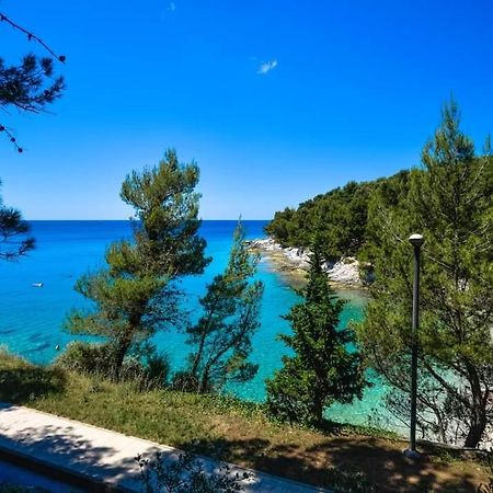 Apartment Zorika Near The Beach Pula Exteriér fotografie