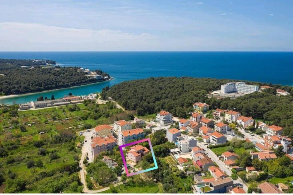 Apartment Zorika Near The Beach Pula Exteriér fotografie